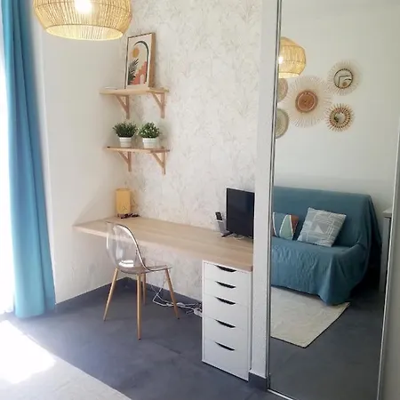 Apartmán Studio A 50m De La Mer Et Au Pied Du Tramway, Calme, Cosy Et Lumineux Nice